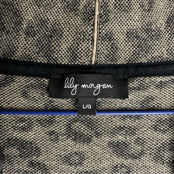 Lily Morgan Women’s Size L Leopard Animal Print Sweater Flowy Relaxed Light - Picture 3 of 7